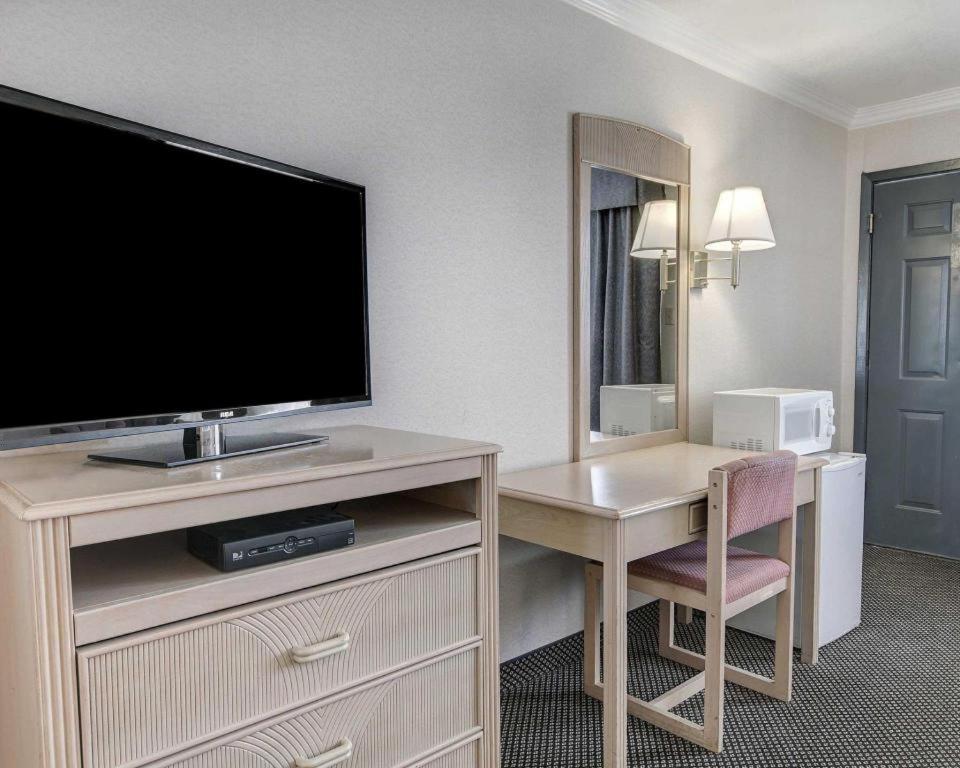 Econo Lodge Van Horn Εξωτερικό φωτογραφία
